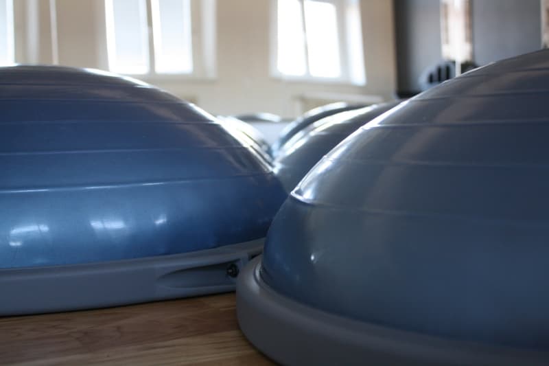 Daniel Muller - BOSU® BALANCE TRAINER 7. díl - Side Leg Lift